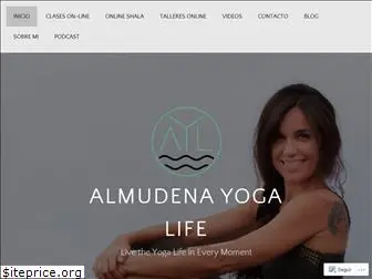 almudenayogalife.com