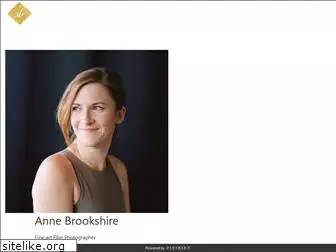 annebrookshire.com