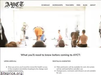 ashtangatoronto.com