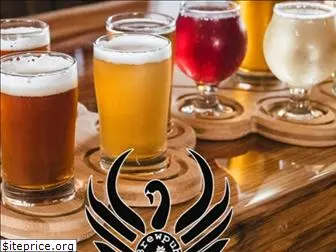 blackswanbrewpub.com