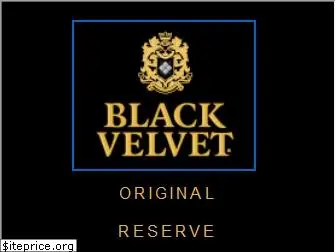 blackvelvetwhisky.com