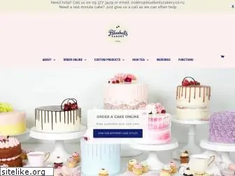 bluebellscakery.com