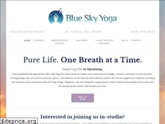 blueskyyogastl.com