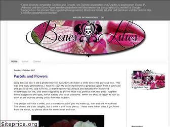 bonesandlilies.blogspot.com