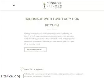 bonneviekitchen.com