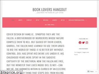 booklovershangoutblog.com