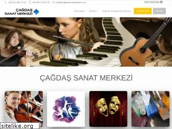 cagdassanatmerkezi.com