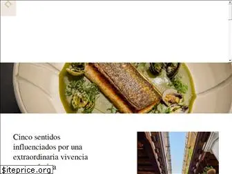 casaoaxacaelrestaurante.com
