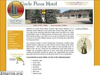 circlepines-motel.com