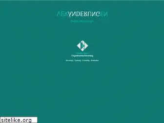 claudiameyer.org