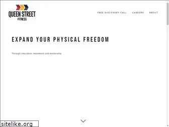 crossfitqueenstreet.com