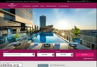 crowneplaza.com