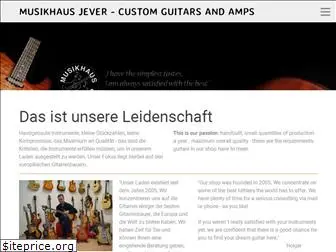 custom-guitars-amps.de