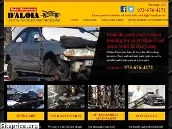 daloiaautowreckers.com