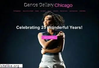 dancegallerychicago.com