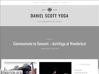 danielscottyoga.com