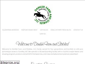 danilukfarmandstables.com