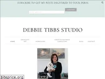 debbietibbs.com