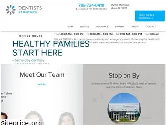 dentistsatmidtown.com