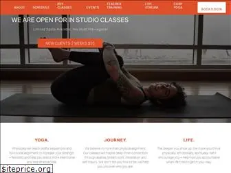 detroityogalab.com