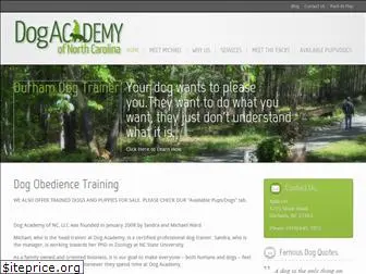 dogacademyofnc.com