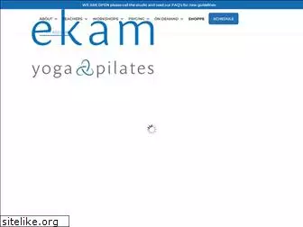 ekam-yoga.com