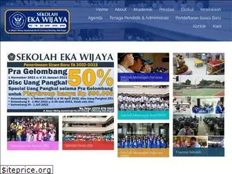 ekawijaya.sch.id