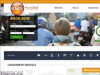 envoyhostel.com