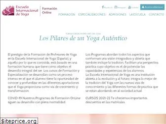 escueladeyogaonline.com