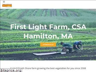 firstlightfarmcsa.com