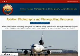 flightlineaviationmedia.com