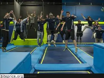 flyhightrampolinepark.com