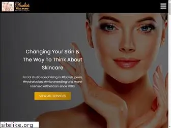 frankiesfacials.com