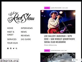 girlatarockshow.com