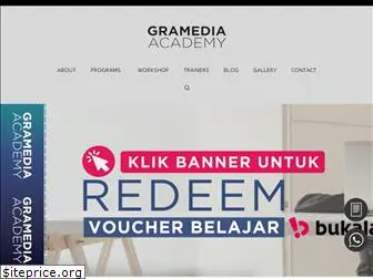 gramediaacademy.com