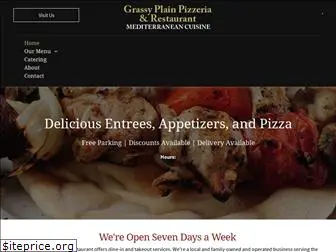 grassyplainpizzeria.com