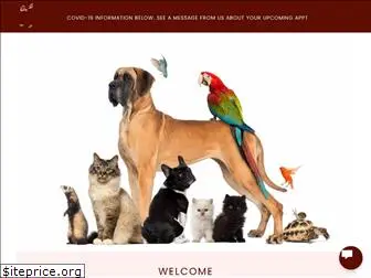 happytailsvethospital.com