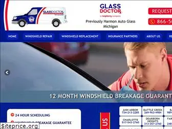 harmonautoglassmi.com