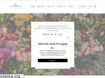 hellopetalflowers.com