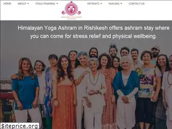 himalayanyogashram.com