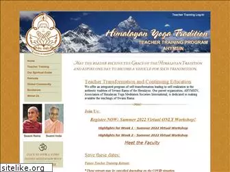 himalayanyogatradition.com