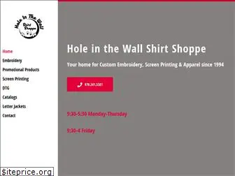 holeinthewallshirtshoppe.com