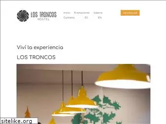 hostellostroncos.com.ar