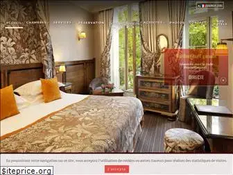 hotelaumanoir.com