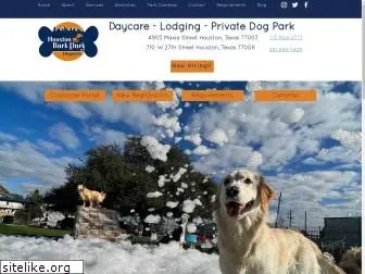 houstonbarkpark.com