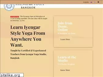 iyengar-yoga-bangkok.com