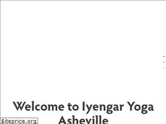 iyengaryogaasheville.com