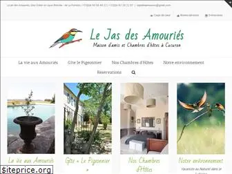 jas-des-amouries.com