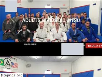 komarjiujitsu.com