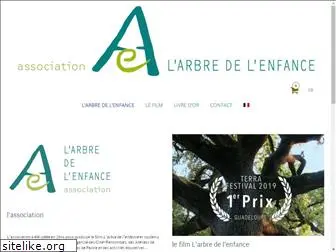 larbredelenfance.com